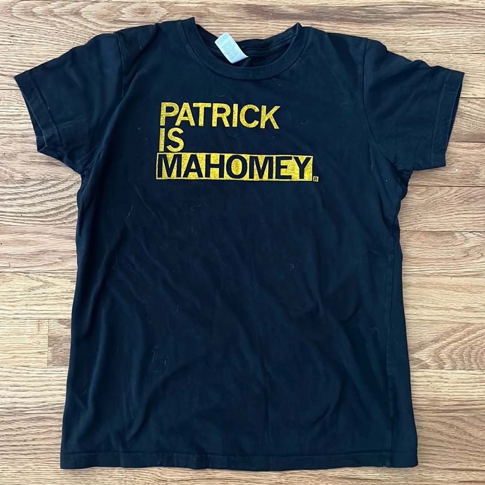 Raygun kids tee. Patrick Mahomes